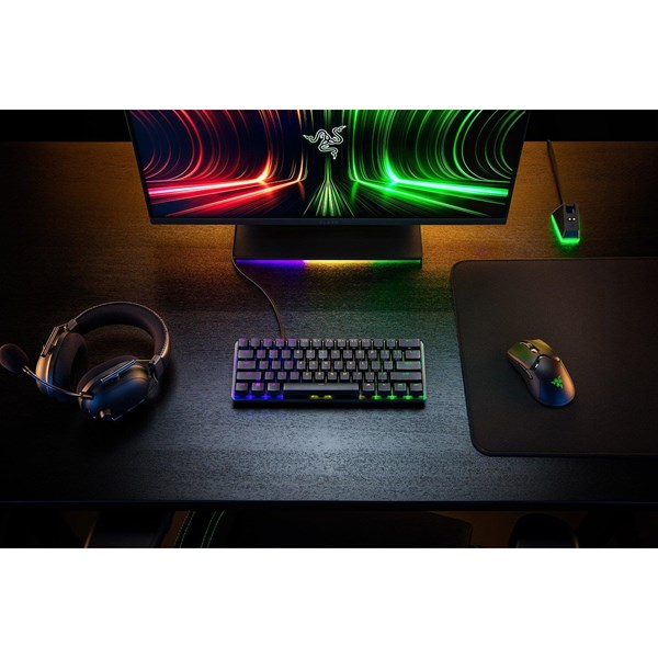 resimler/genel/Razer Huntsman Mini RZ03-04340100-R3M1 Analog Optik Anahtarlara Sahip Gaming Klavye