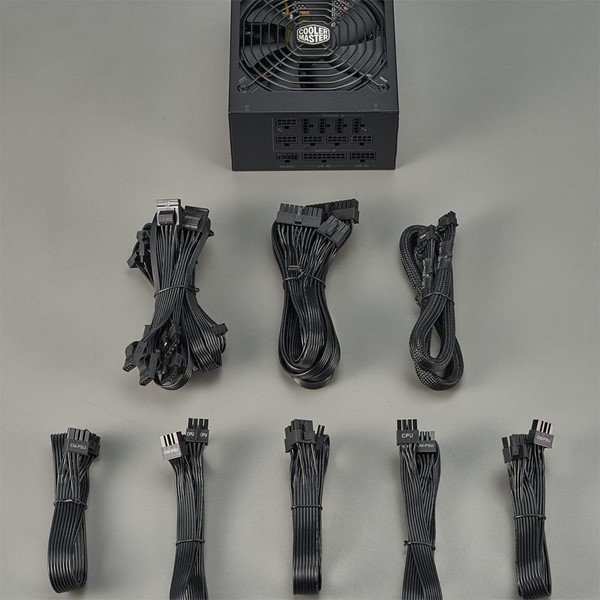 resimler/genel/COOLERMASTER 1050W 80+ GOLD MWE v2 MPE-A501-AFCAG-3EU PCIe5.0 Tam Modüler Power Supply