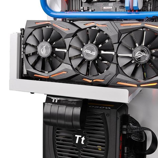 resimler/genel/Thermaltake AC-045-CN1OTN-C1 PCI-e 3.0 X16 300mm Riser Kablo