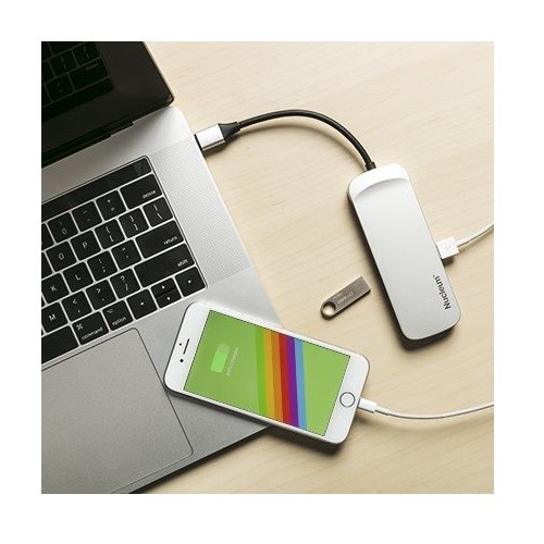 resimler/genel/KINGSTON Nucleum HUBC1-SR-EN 7port USB 3.1,Type-C,HDMI Kart Okuyucu Gümüş USB Çoklayıcı Hub