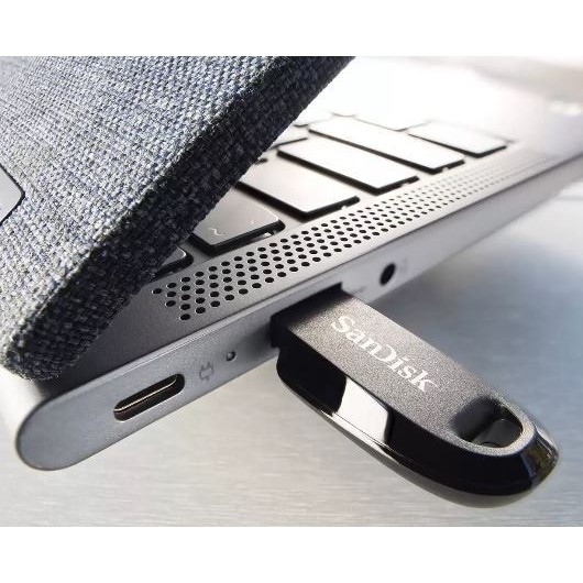 resimler/genel/SANDISK 128GB ULTRA CURVE SDCZ550-128G-G46 USB 3.2 BELLEK