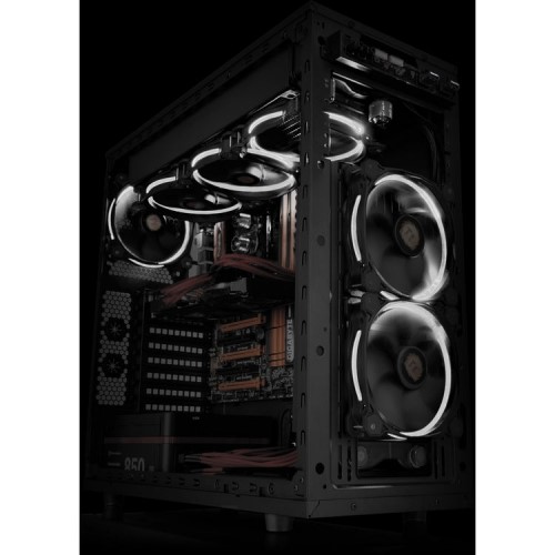 resimler/genel/Thermaltake Riing CL-F038-PL12WT-A 120mm Beyaz Halka Ledli Titreşimsiz Kasa ve Radyatör Fanı
